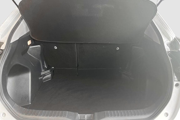 Toyota Yaris Cross 13 of 14