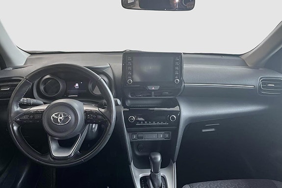 Toyota Yaris Cross 11 of 14