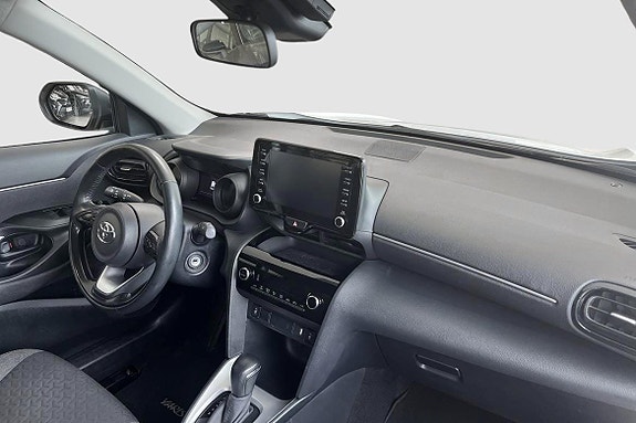 Toyota Yaris Cross 9 of 14