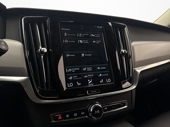 Volvo V90 22 of 30