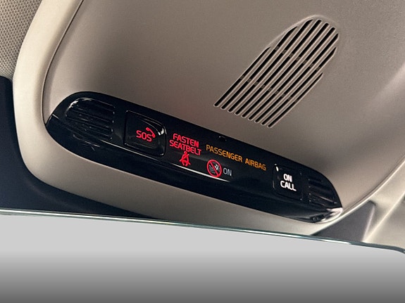 Volvo V90 28 of 30