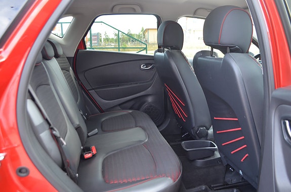 Renault Captur 19 of 24