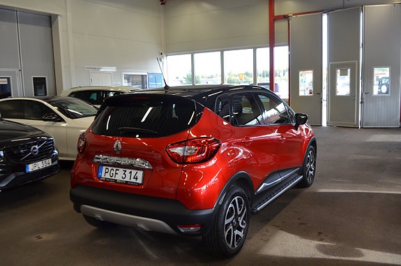 Renault Captur 4 of 24