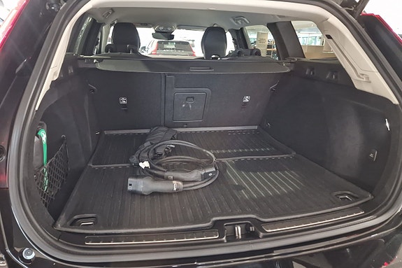 Volvo V60 12 of 16