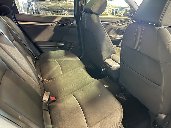 Honda Civic 12 of 16