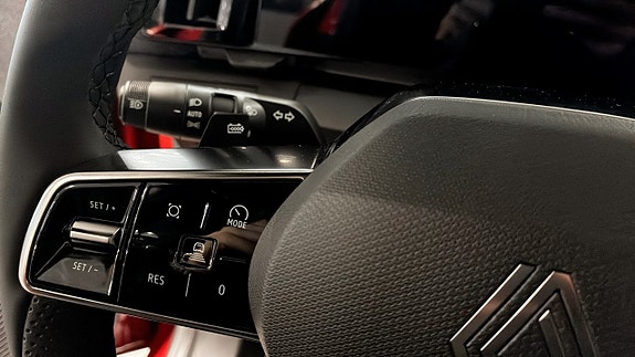 Renault Scenic E-Tech 17 of 20