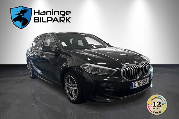 BMW 120i 5 of 30
