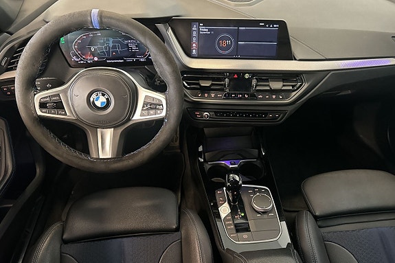 BMW 120i 17 of 30