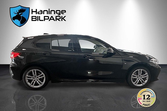 BMW 120i 6 of 30