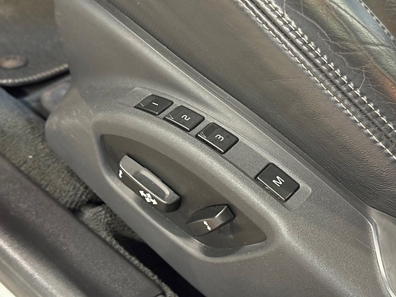 Volvo XC70 15 of 24