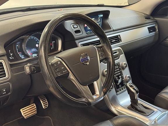 Volvo XC70 18 of 24