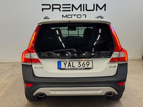 Volvo XC70 6 of 24