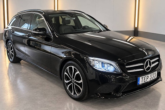 Mercedes-Benz C220 d 3 of 11