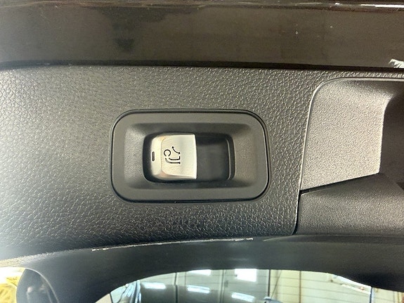 Mercedes-Benz C220 d 11 of 11