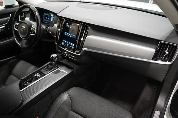Volvo V90 8 of 20