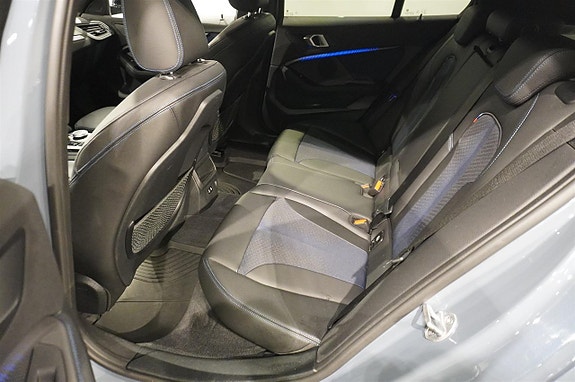 BMW 118i 5 of 15