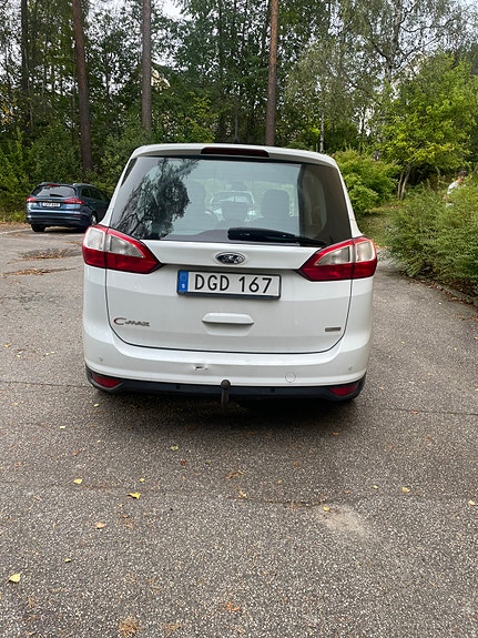 Ford Grand C-MAX 4 of 7
