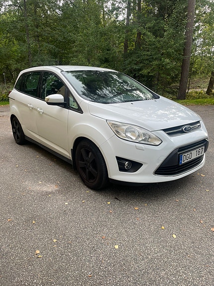 Ford Grand C-MAX 3 of 7