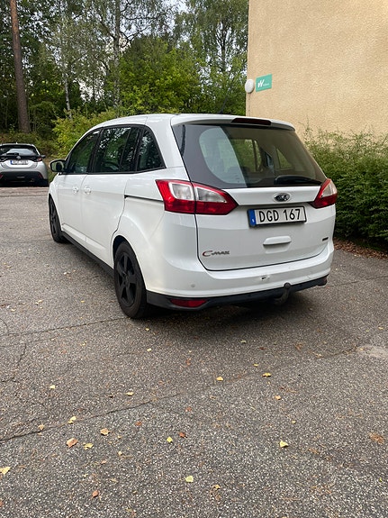 Ford Grand C-MAX 5 of 7