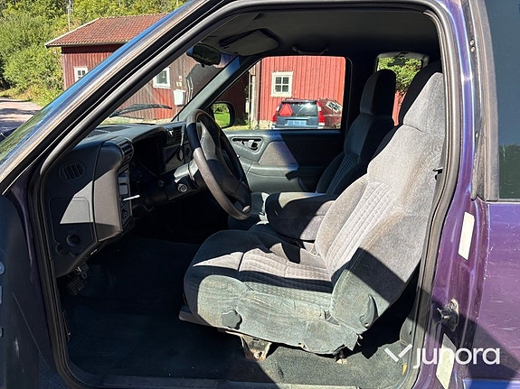 Chevrolet S10 12 of 28