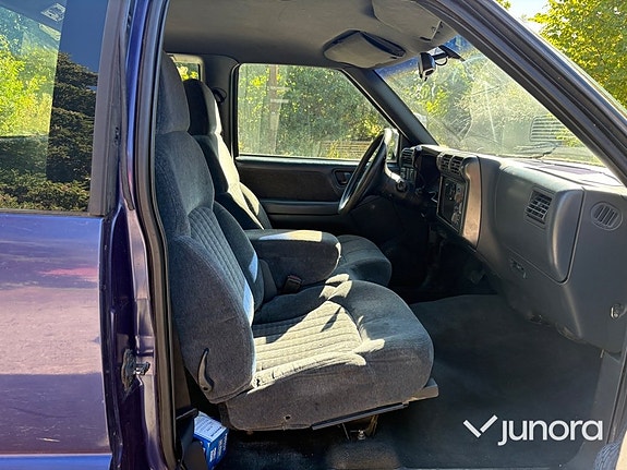 Chevrolet S10 22 of 28