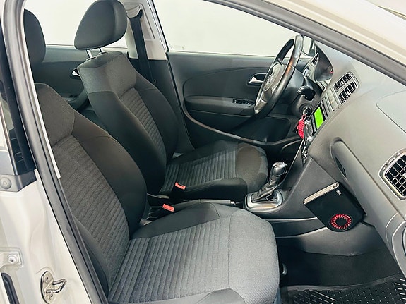 Volkswagen Polo 14 of 19