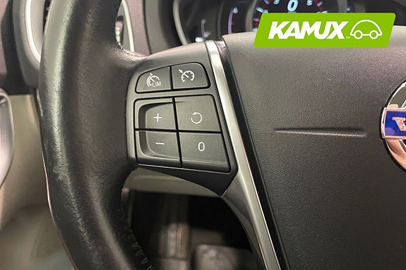 Volvo V40 15 of 17