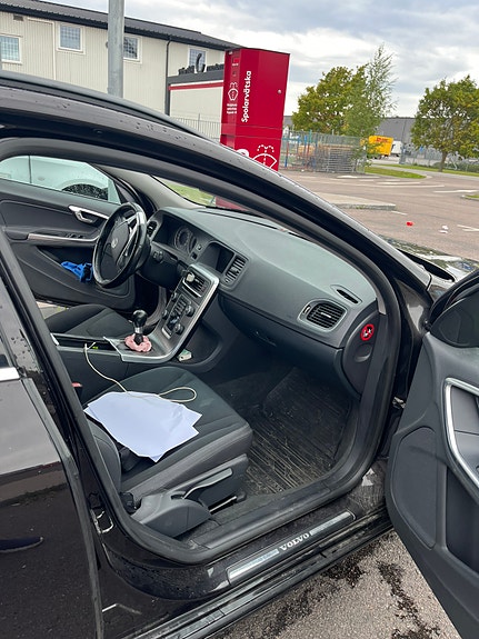 Volvo V60 9 of 9