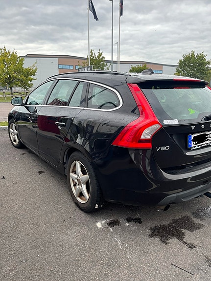 Volvo V60 5 of 9