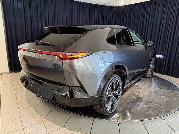 Mazda CX-6e 6 of 15