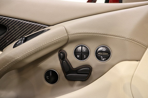 Mercedes-Benz SL55 9 of 27