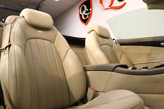 Mercedes-Benz SL55 18 of 27