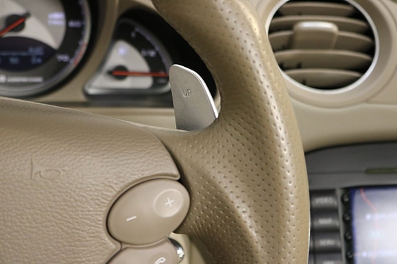 Mercedes-Benz SL55 11 of 27
