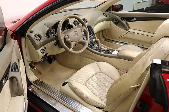 Mercedes-Benz SL55 7 of 27