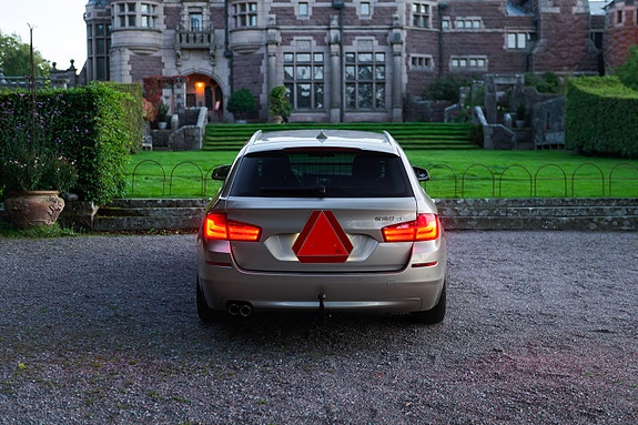 BMW 520d 5 of 8