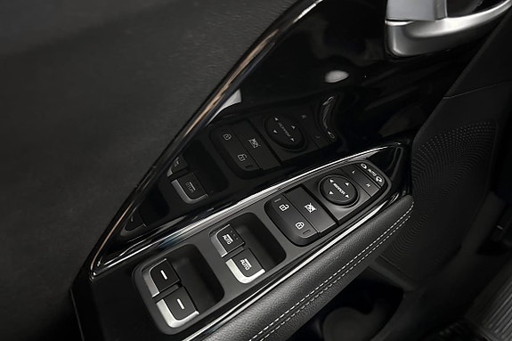 Kia Niro 10 of 21