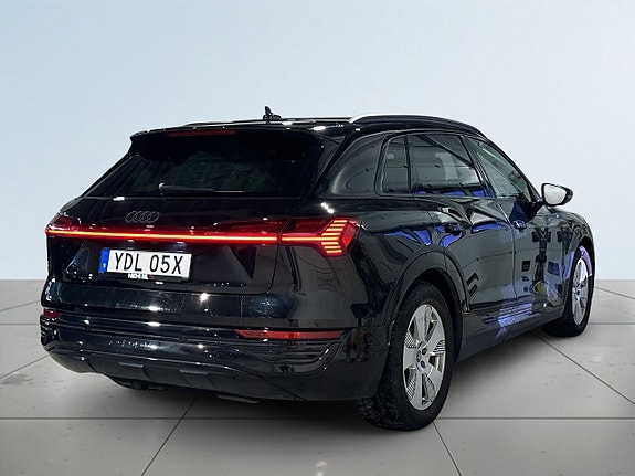 Audi Q8 e-tron 6 of 27