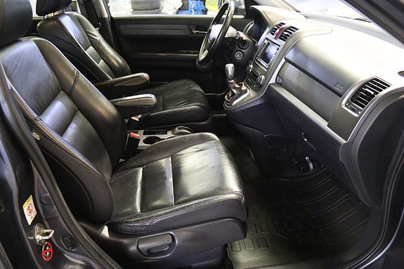 Honda CR-V 10 of 15
