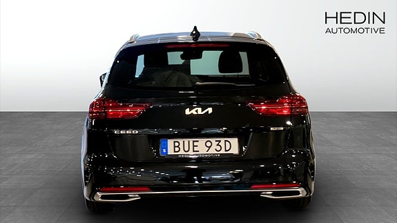 Kia Ceed 7 of 9