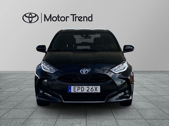 Toyota Yaris 6 of 16