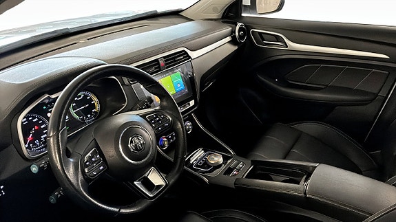 MG ZS 3 of 12