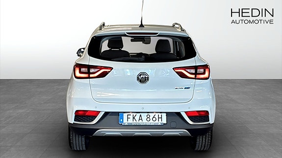 MG ZS 7 of 12