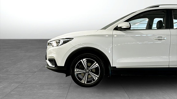 MG ZS 9 of 12