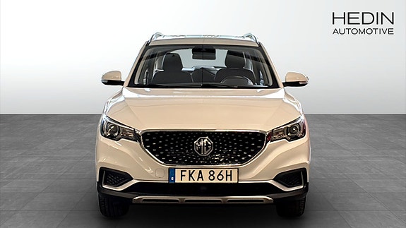 MG ZS 8 of 12