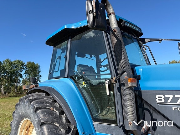 Traktor New Holland 8770 4WD 23 of 30