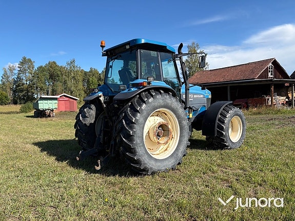 Traktor New Holland 8770 4WD 5 of 30