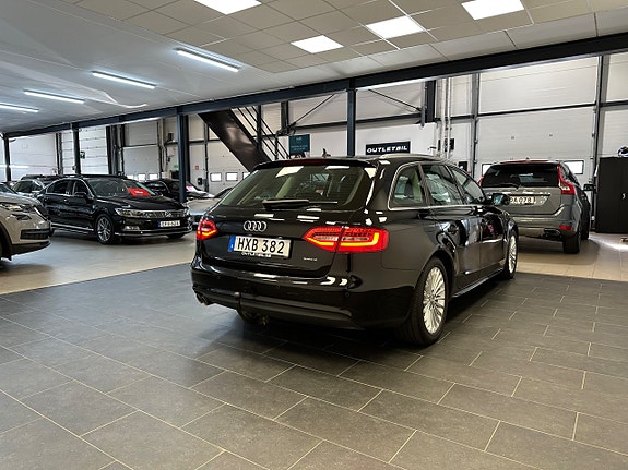 Audi A4 10 of 29