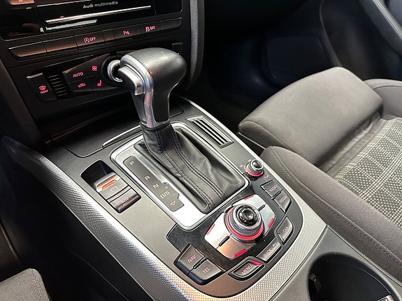 Audi A4 23 of 29