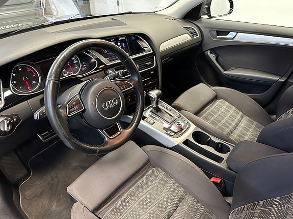 Audi A4 12 of 29