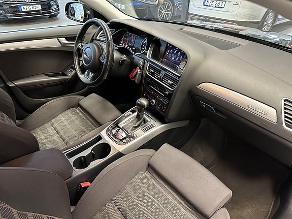 Audi A4 13 of 29